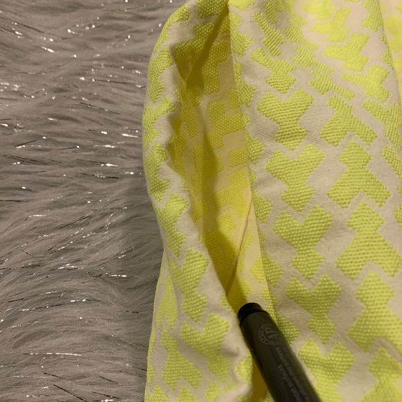 JCrew Yellow Blue Geo Arrow Print Neon Tunic - Picture 10 of 10